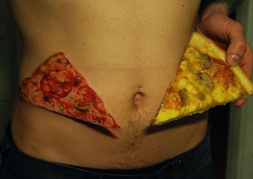 tatouage pizza
