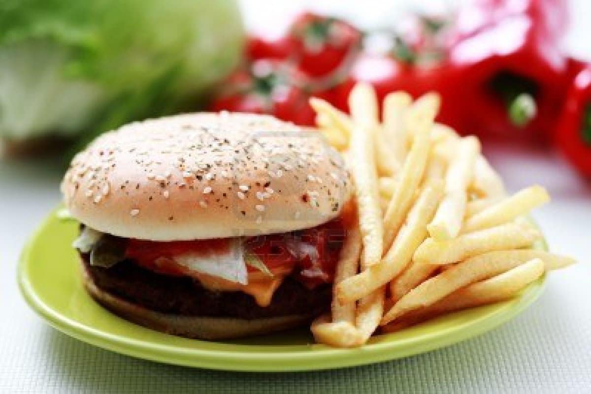 qu'y a t-il dans nos hamburgers? que mange-t-on vraiment?