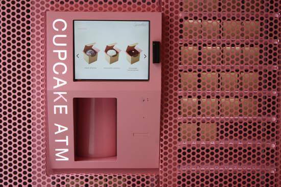 Lancement du premier distributeur automatique de cupcakes!
