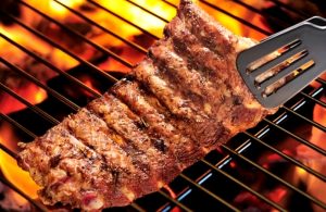 Barbecue: Astuces pour manger sainement en se faisant plaisir