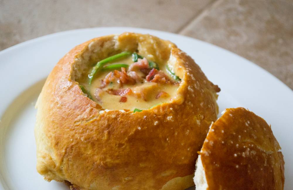 idées de recettes de soupes en bol de pain