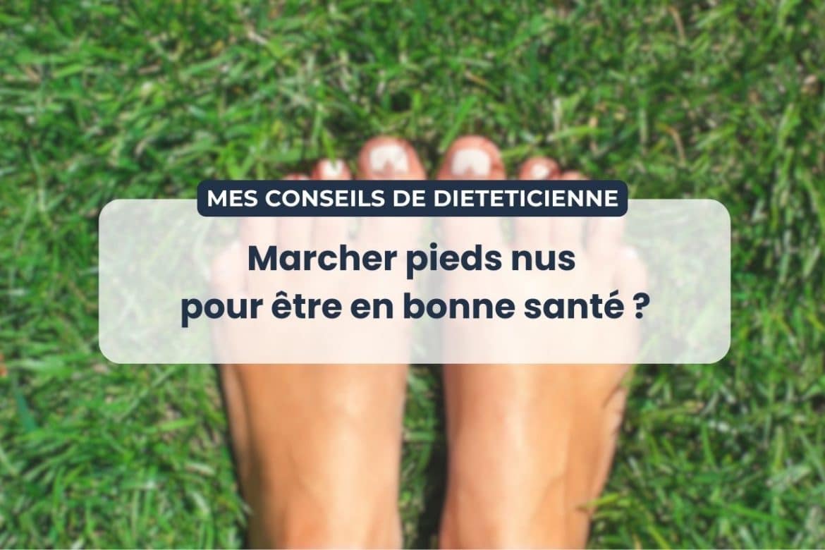 Personne marchant pieds nus dans l’herbe pratique de l’earthing